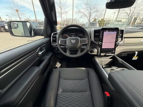 New 2026 RAM 1500 4x4 Crew Cab image 14