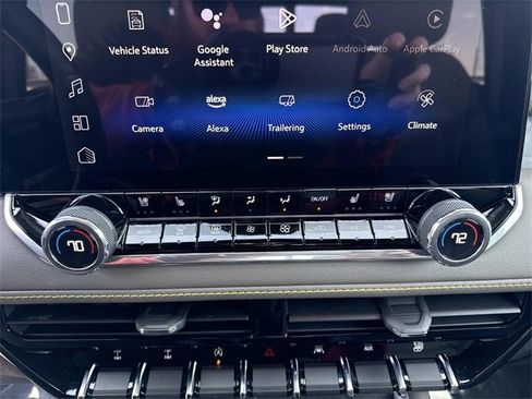 Used 2024 Chevrolet Colorado ZR2 w/ ZR2 Convenience Package III image 22