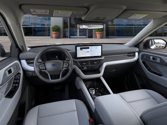 New 2026 Ford Explorer Platinum w/ LUX Leather Package AWD/4WD image 9