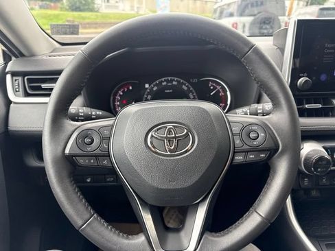 Used 2023 Toyota RAV4 XLE Premium AWD/4WD image 19