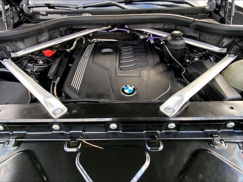 Used 2022 BMW X5 xDrive40i w/ Premium Package image 30