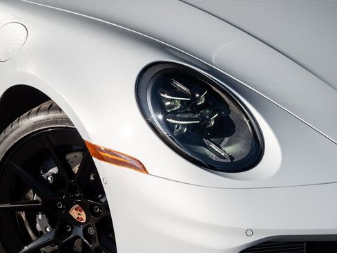 Certified 2026 Porsche 911 Carrera image 30