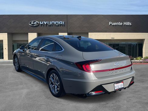 Certified 2022 Hyundai Sonata SEL w/ Convenience Package image 4