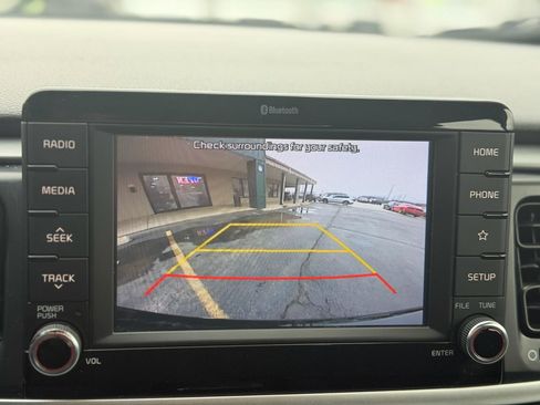 Used 2020 Kia Rio LX image 25