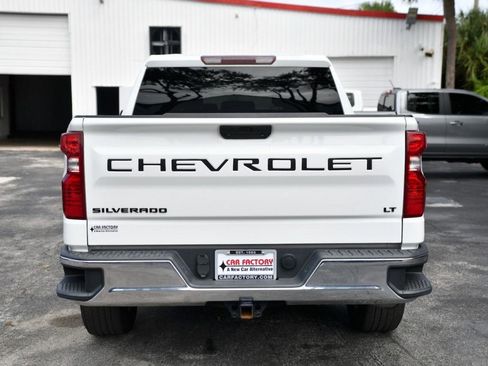 Used 2021 Chevrolet Silverado 1500 LT w/ LPO, Dark Essentials Package image 5
