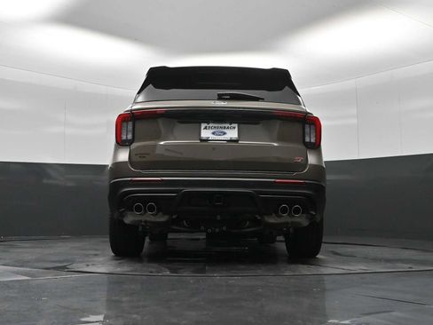 New 2026 Ford Explorer ST image 33