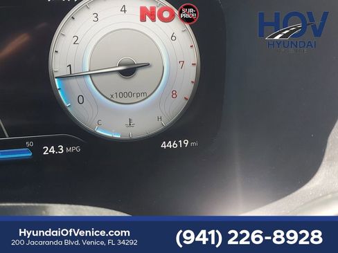 Certified 2021 Hyundai Santa Fe SEL w/ Convenience + Premium Package AWD/4WD image 30
