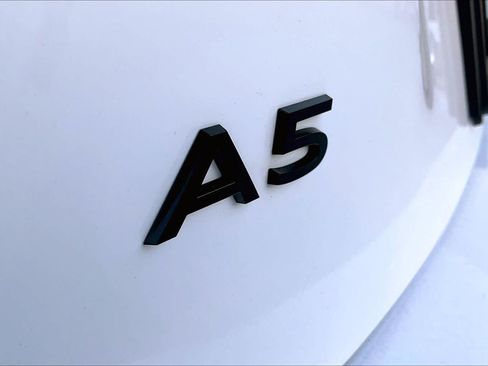 Used 2025 Audi A5 2.0T Premium Plus w/ Premium Plus AWD/4WD image 32