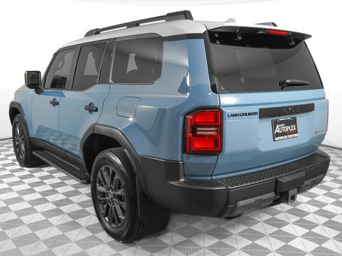 Used 2025 Toyota Land Cruiser w/ Premium Package AWD/4WD image 6