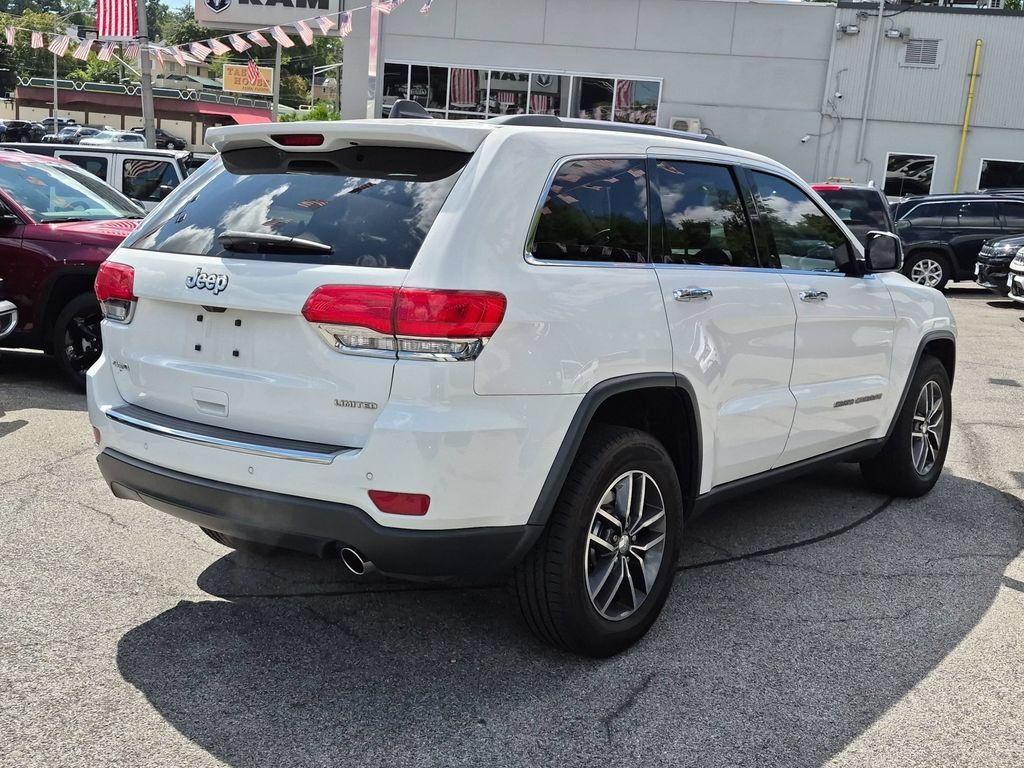 Used 2018 Jeep Grand Cherokee Limited AWD/4WD image 5