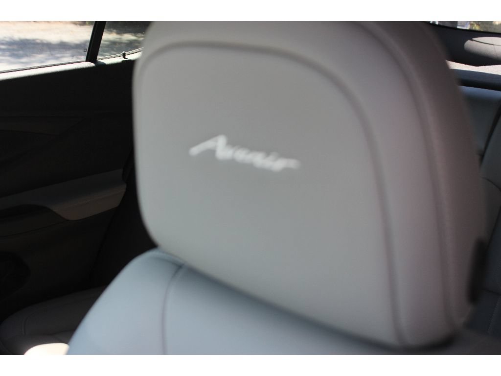 New 2026 Buick Envista Sport Touring FWD image 4