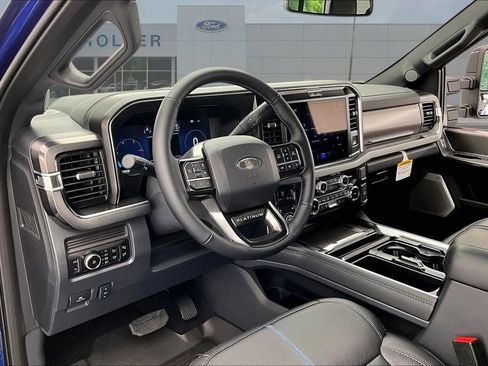 New 2026 Ford F250 Platinum w/ Tremor Off-Road Package AWD/4WD image 7