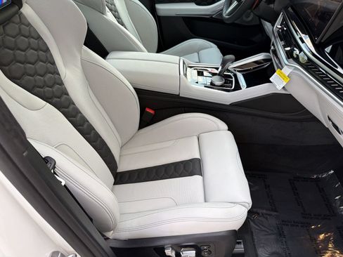 New 2026 BMW X5 M Competition w/ Executive Package AWD/4WD image 31