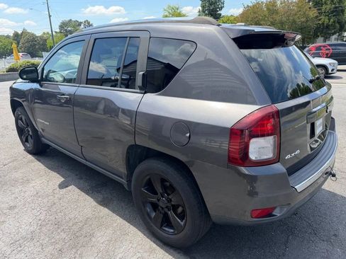 Used 2016 Jeep Compass High Altitude AWD/4WD image 6