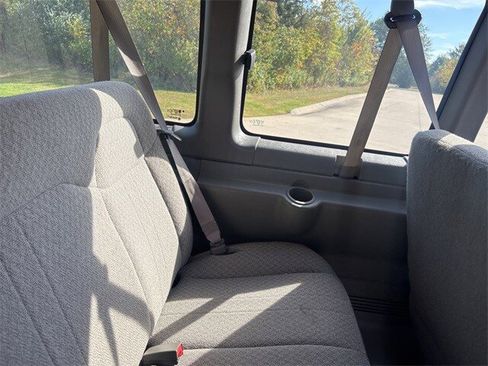 Used 2024 Chevrolet Express 3500 LT w/ LT Preferred Equipment Group image 39