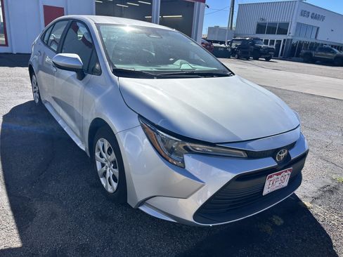 Certified 2026 Toyota Corolla LE FWD image 6