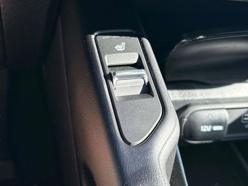 New 2025 Kia Telluride S image 33