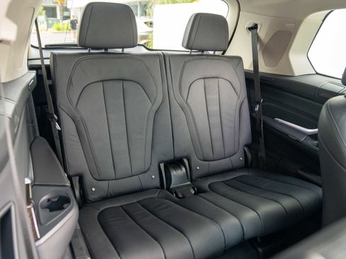 Used 2019 BMW X7 xDrive40i w/ Premium Package image 39