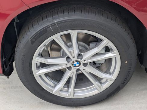 Used 2025 BMW X3 xDrive30i w/ Convenience Package AWD/4WD image 9