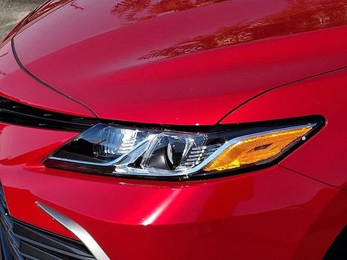 Used 2023 Toyota Camry LE FWD image 28