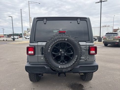 Used 2020 Jeep Wrangler Unlimited Sport image 5