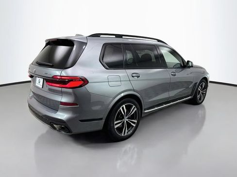 Used 2026 BMW X7 xDrive40i AWD/4WD image 7