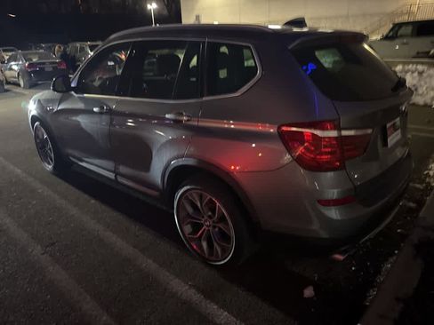 Used 2017 BMW X3 xDrive28i image 14
