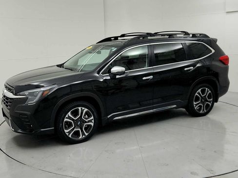 Certified 2023 Subaru Ascent Touring AWD/4WD image 5