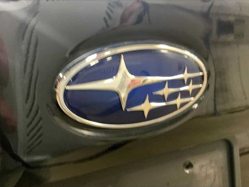 Used 2017 Subaru Impreza 2.0i AWD/4WD image 31