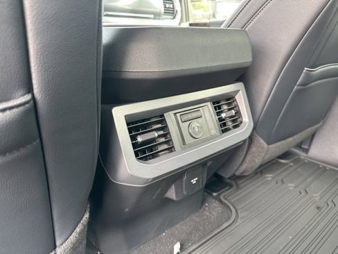 New 2025 Ford F350 Lariat w/ Lariat Ultimate Package image 17