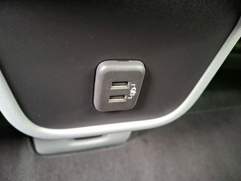 Certified 2022 GMC Terrain SLT image 12