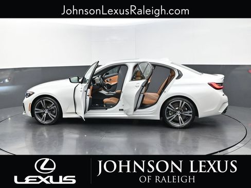 Used 2022 BMW 330i xDrive Sedan w/ M Sport Package AWD/4WD image 35