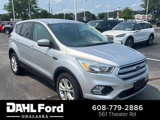 Used 2019 Ford Escape SE AWD/4WD video 1