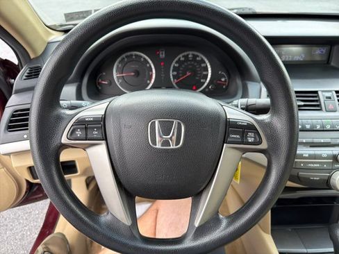 Used 2011 Honda Accord LX image 32
