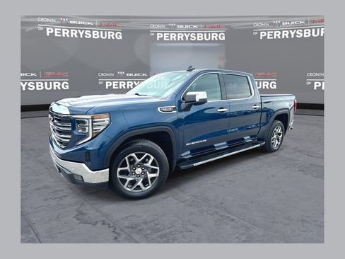 Used 2022 GMC Sierra 1500 SLT w/ SLT Premium Plus Package AWD/4WD image 1