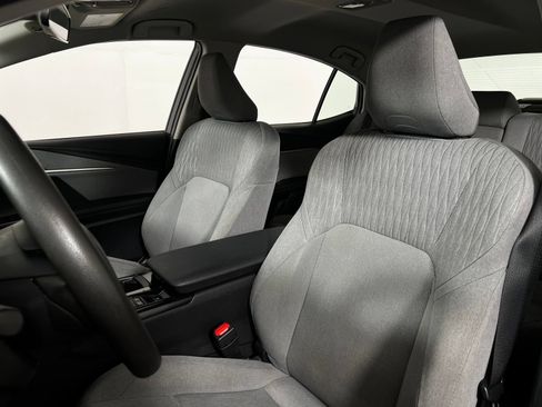 Certified 2025 Toyota Camry LE FWD image 13
