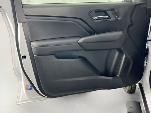 New 2026 Chevrolet Colorado LT image 18