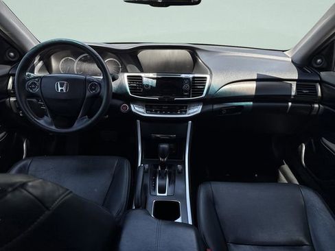 Used 2015 Honda Accord EX-L image 40