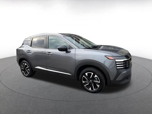 Used 2026 Nissan Kicks SV w/ Cold Weather Package AWD/4WD image 2