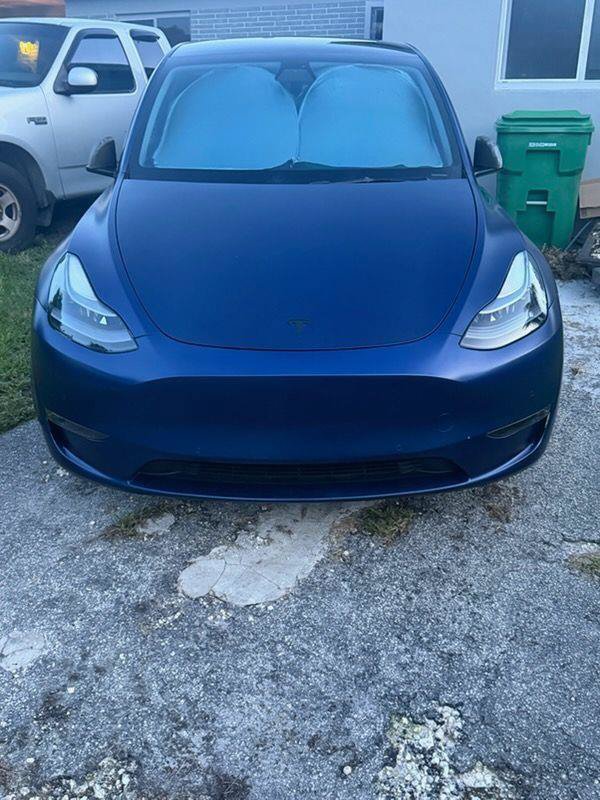 Used 2022 Tesla Model Y Performance AWD/4WD image 2
