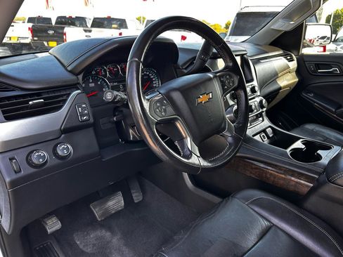 Used 2020 Chevrolet Suburban LT AWD/4WD image 6
