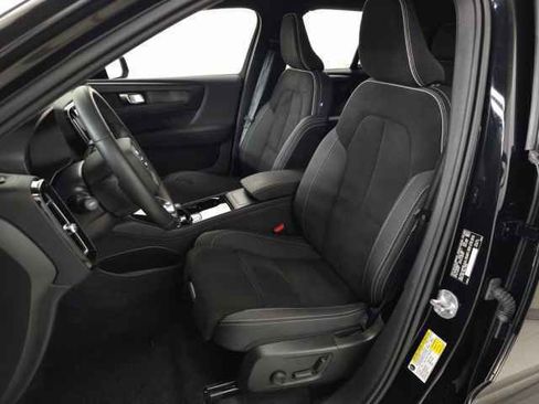 Certified 2024 Volvo XC40 Recharge Plus w/ Protection Package Premier image 17