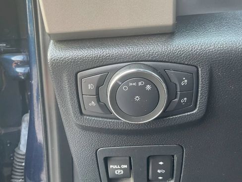 Used 2020 Ford F150 Lariat w/ Trailer Tow Package AWD/4WD image 21