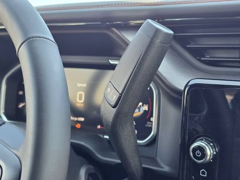 New 2026 GMC Sierra 2500 AT4 w/ AT4 Premium Plus Package AWD/4WD image 36