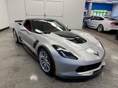 Used 2019 Chevrolet Corvette Z06 RWD image 26