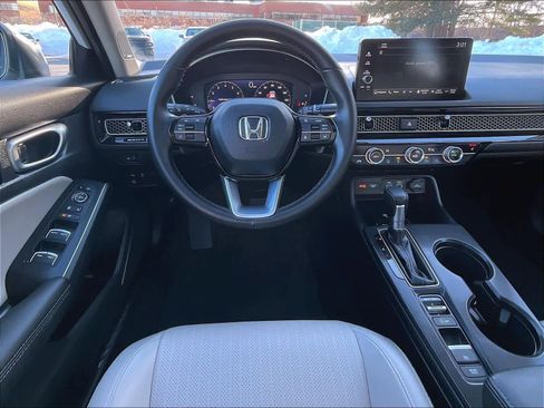 Used 2024 Honda Civic Touring image 16