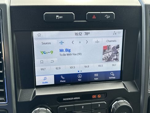 Used 2021 Ford F250 XLT w/ XLT Premium Package AWD/4WD image 25