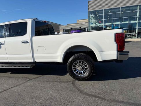 Used 2020 Ford F350 Lariat w/ Lariat Ultimate Package image 4