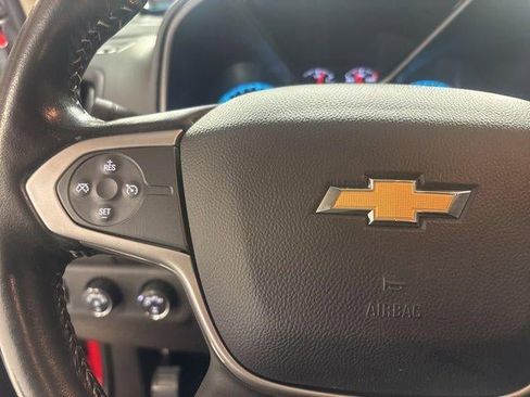 Used 2020 Chevrolet Colorado LT w/ LT Convenience Package image 15
