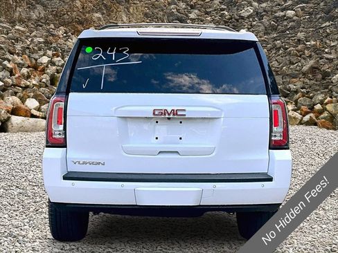 Used 2018 GMC Yukon SLE w/ SLE Value Package AWD/4WD image 4